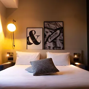 Mercure Tour Eiffel Pont Mirabeau 4*, Paris Frankreich