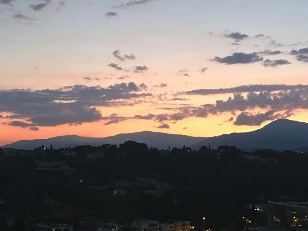 Hotel Twenty Rent Cagnes-sur-Mer